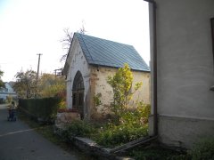 pohled zepředu zprava
