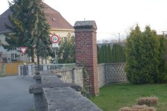 pohled zezadu zprava