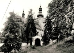 starší foto kostela