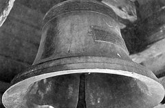 zvon z kaple
