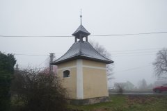 pohled zezadu zprava