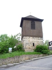 pohled zezadu zprava