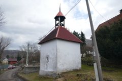pohled zezadu zprava