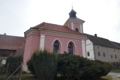 pohled zezadu zleva