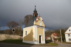pohled zepředu zleva