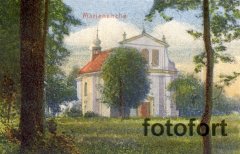 dobová pohlednice s motivem kostela
