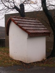 pohled zezadu zleva