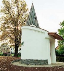 pohled zepředu zleva