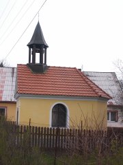 pohled zprava