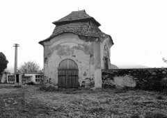 starší foto kostnice