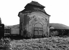 starší foto kostnice