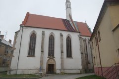 pohled zprava