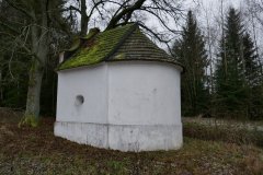 pohled zezadu zprava