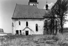 starší foto kostela