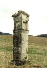 kaplička před opravou