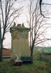 pohled zezadu zprava