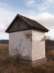 pohled zezadu zleva