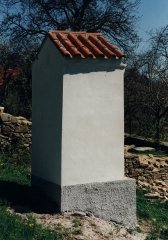 pohled zezadu zprava