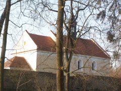 pohled zezadu zleva