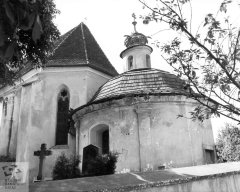 starší foto kostela