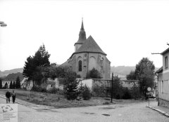 starší foto kostela