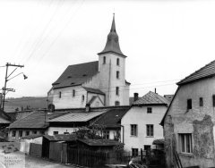 starší foto kostela