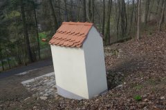 pohled zezadu zprava