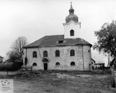 starší foto kostela