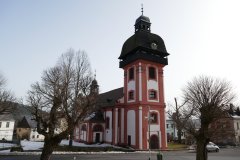 pohled zepředu zleva