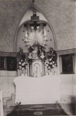 historické foto interiéru původní kaple na Křížovém vrchu