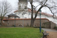 pohled zezadu zprava