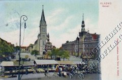 dobová pohlednice náměstí s kostelem