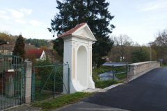 pohled zepředu zleva