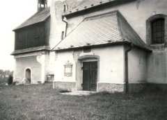 vchod do kostela