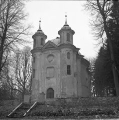 starší foto kostela