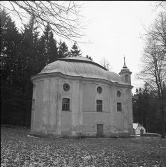starší foto kostela