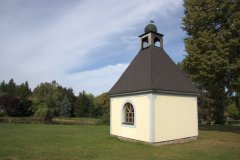 pohled zezadu zleva