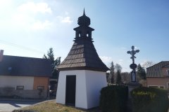 pohled zepředu zprava