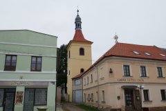 pohled zprava