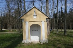 kaple křížové cesty zepředu
