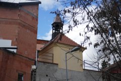 pohled zezadu zprava
