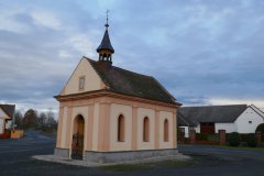 pohled zepředu zprava
