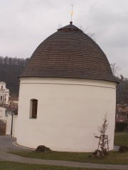 pohled zezadu zprava
