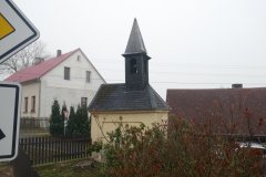 pohled zezadu zprava