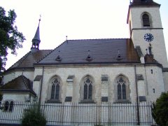 pohled zleva
