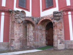pohled zezadu zleva