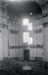 křížová loď po zboření klenby, foto Ing. arch. Hanuš Zápal