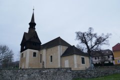 pohled zezadu zprava