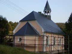 pohled zezadu zleva