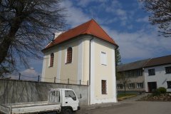 pohled zezadu zprava